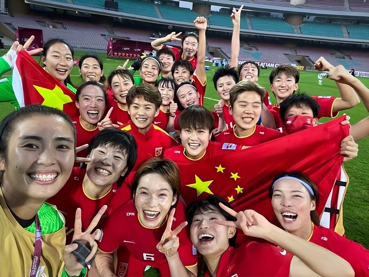 团结拼搏！国家女足在比赛中展现实力的简单介绍